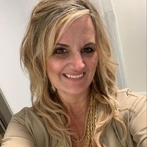 Meet your Posher, Jayme